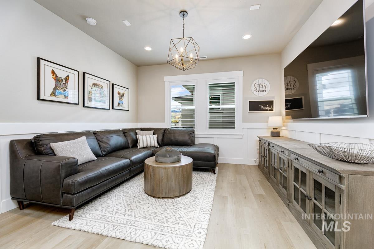 7997 W Suttle Lake Drive