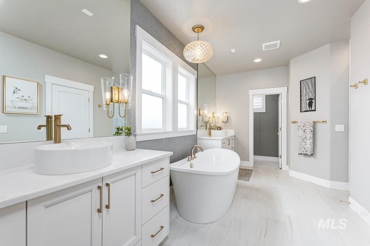 7997 W Suttle Lake Drive