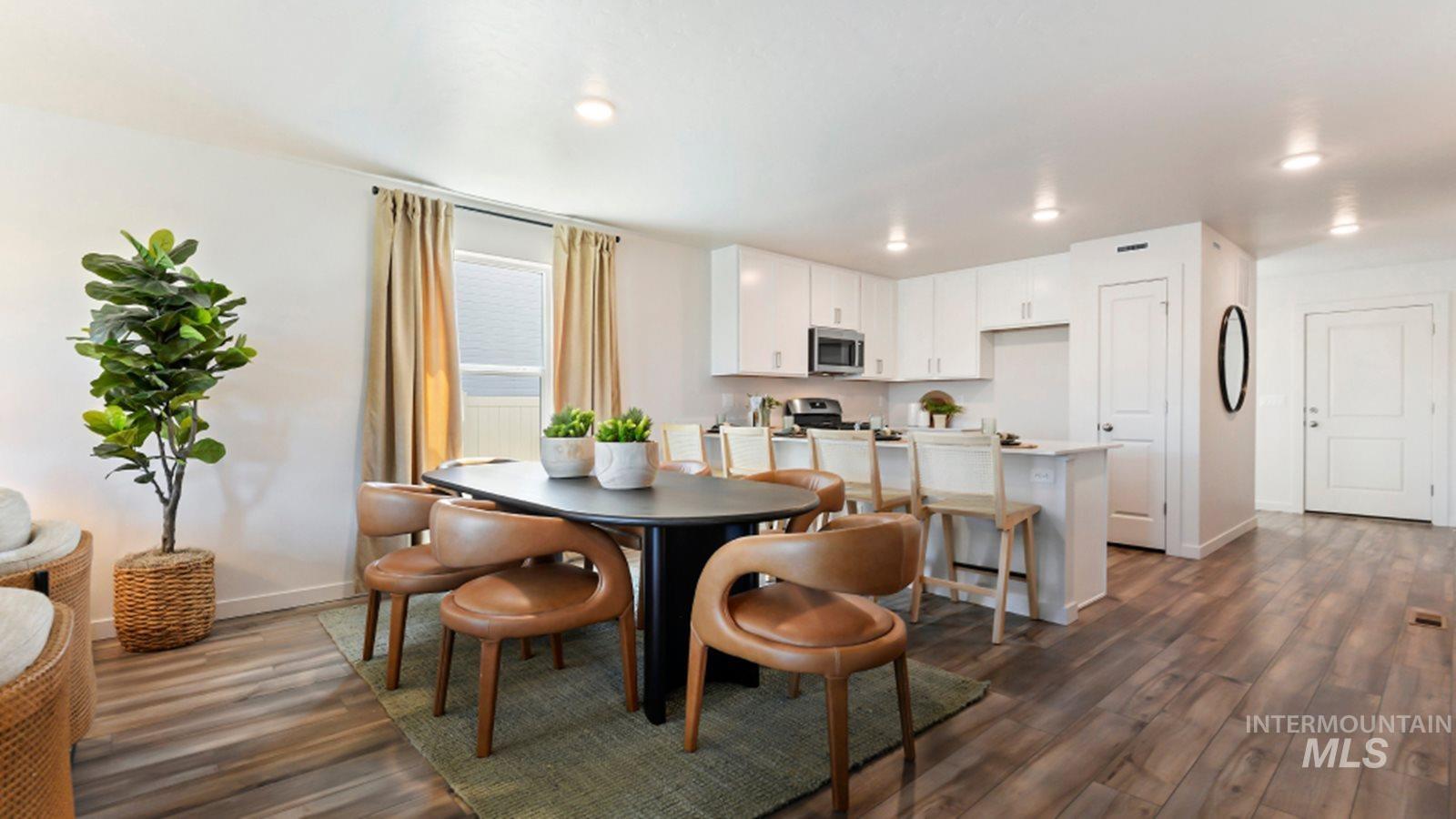 11033 W Hidden Point St