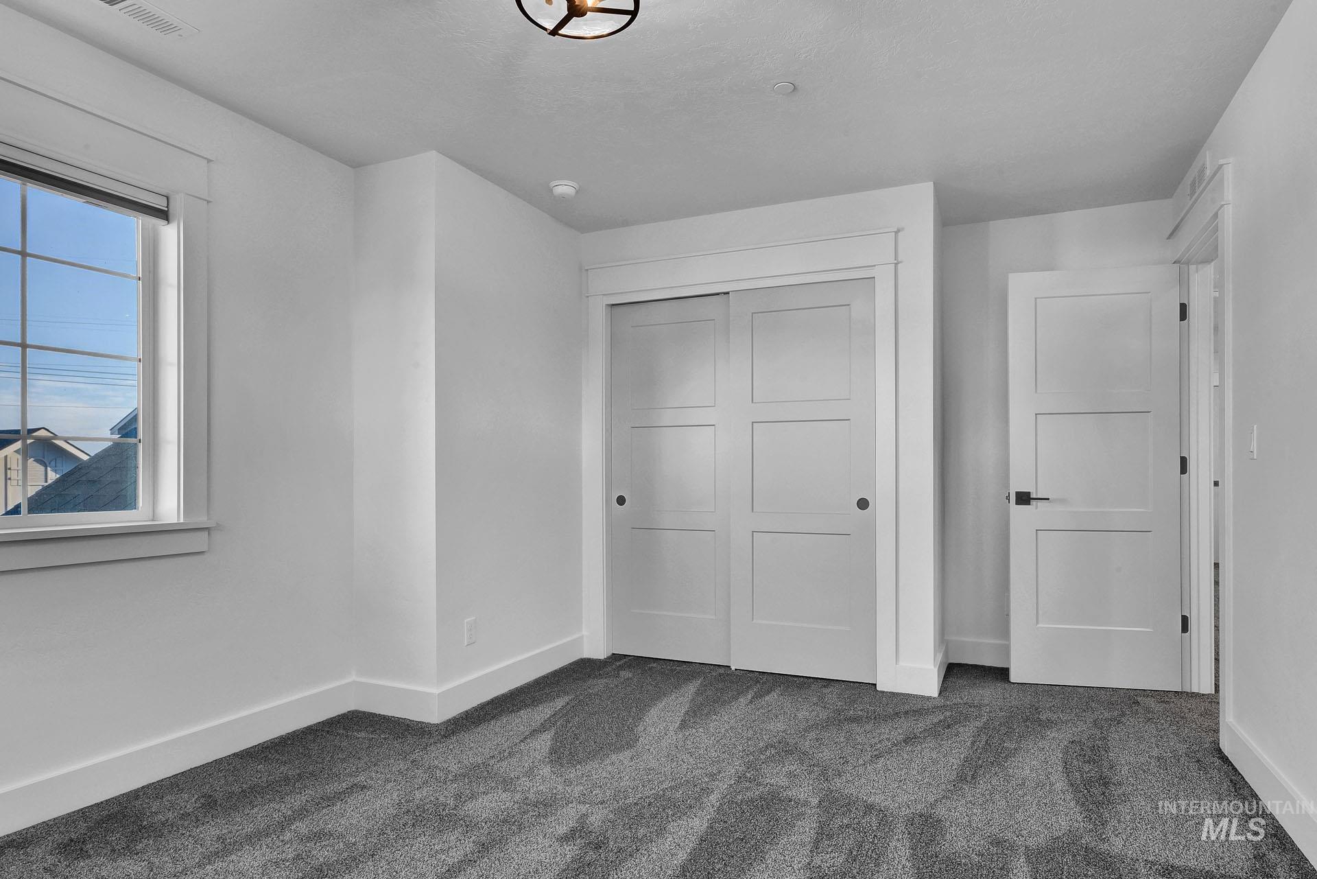 6452 E Bear Ridge Street