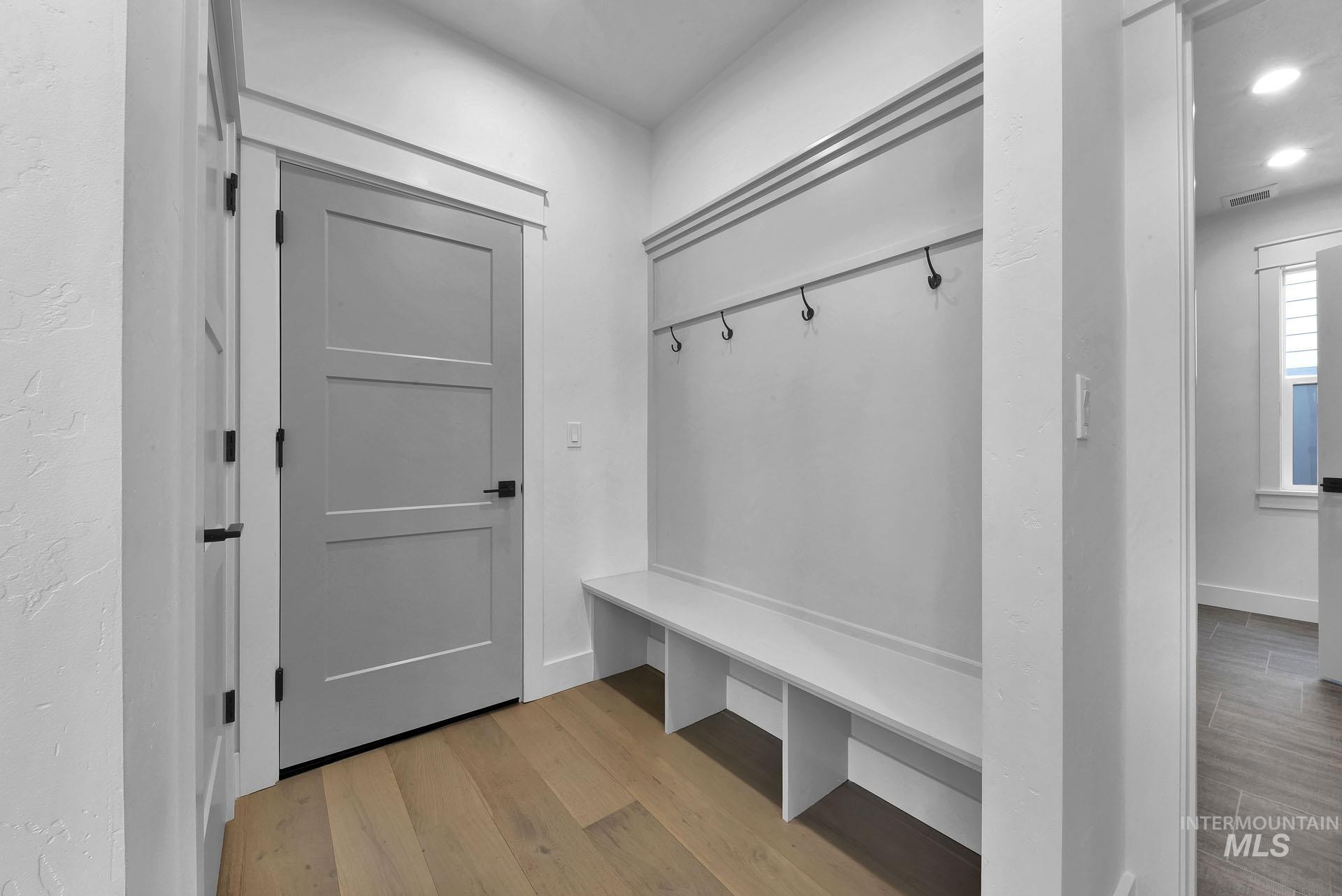 6452 E Bear Ridge Street