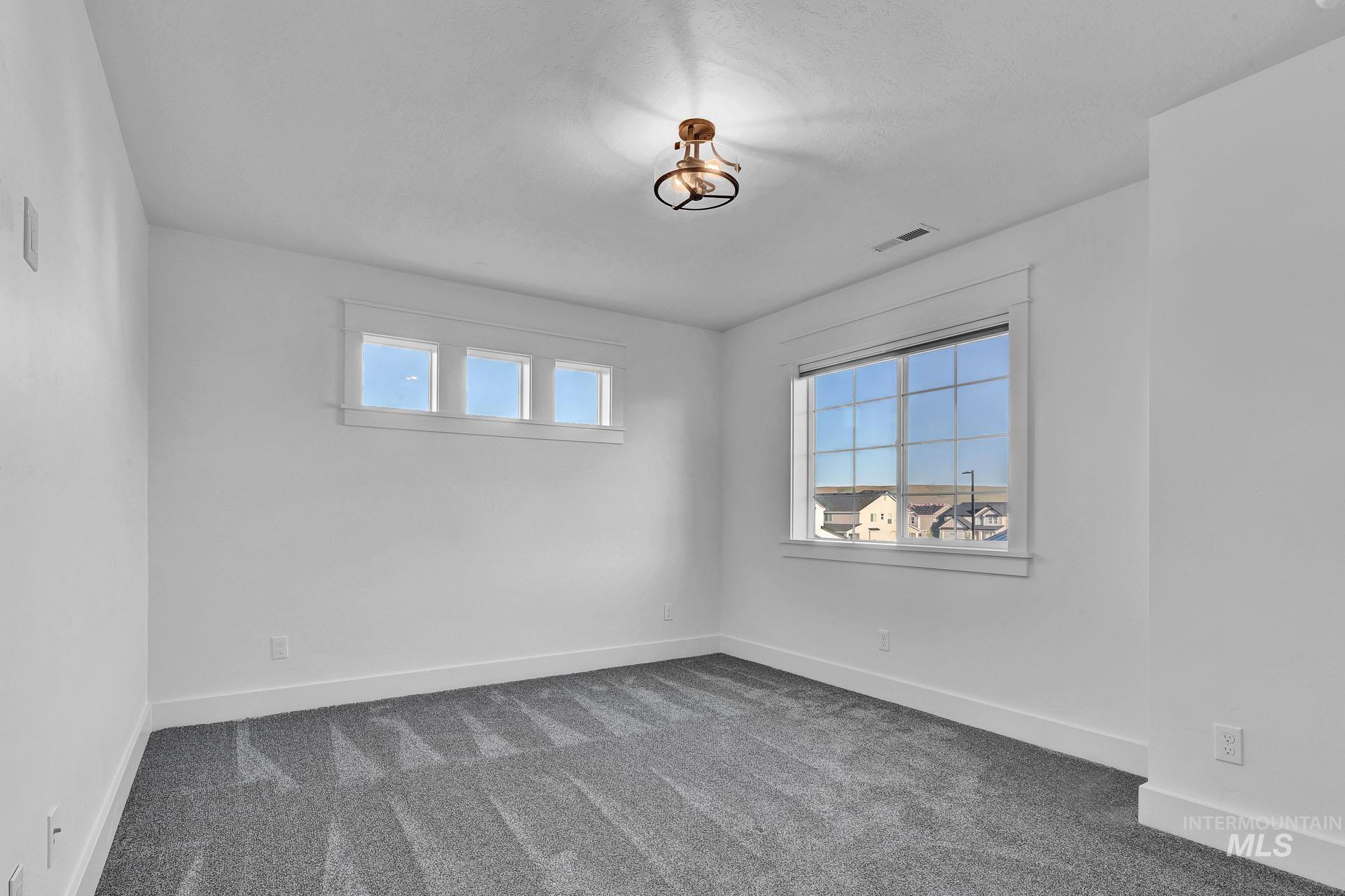 6452 E Bear Ridge Street