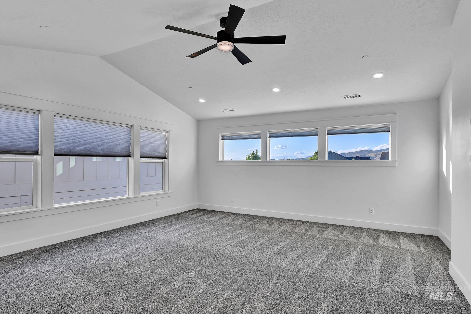 6452 E Bear Ridge Street