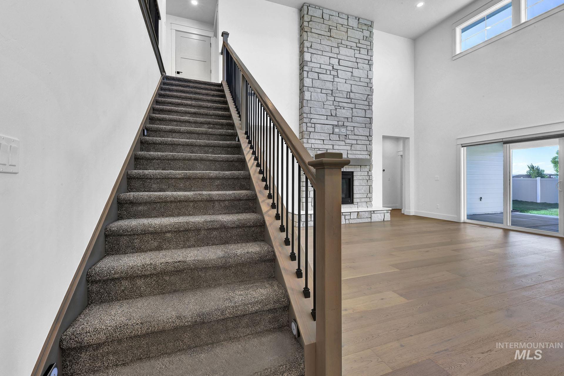 6452 E Bear Ridge Street