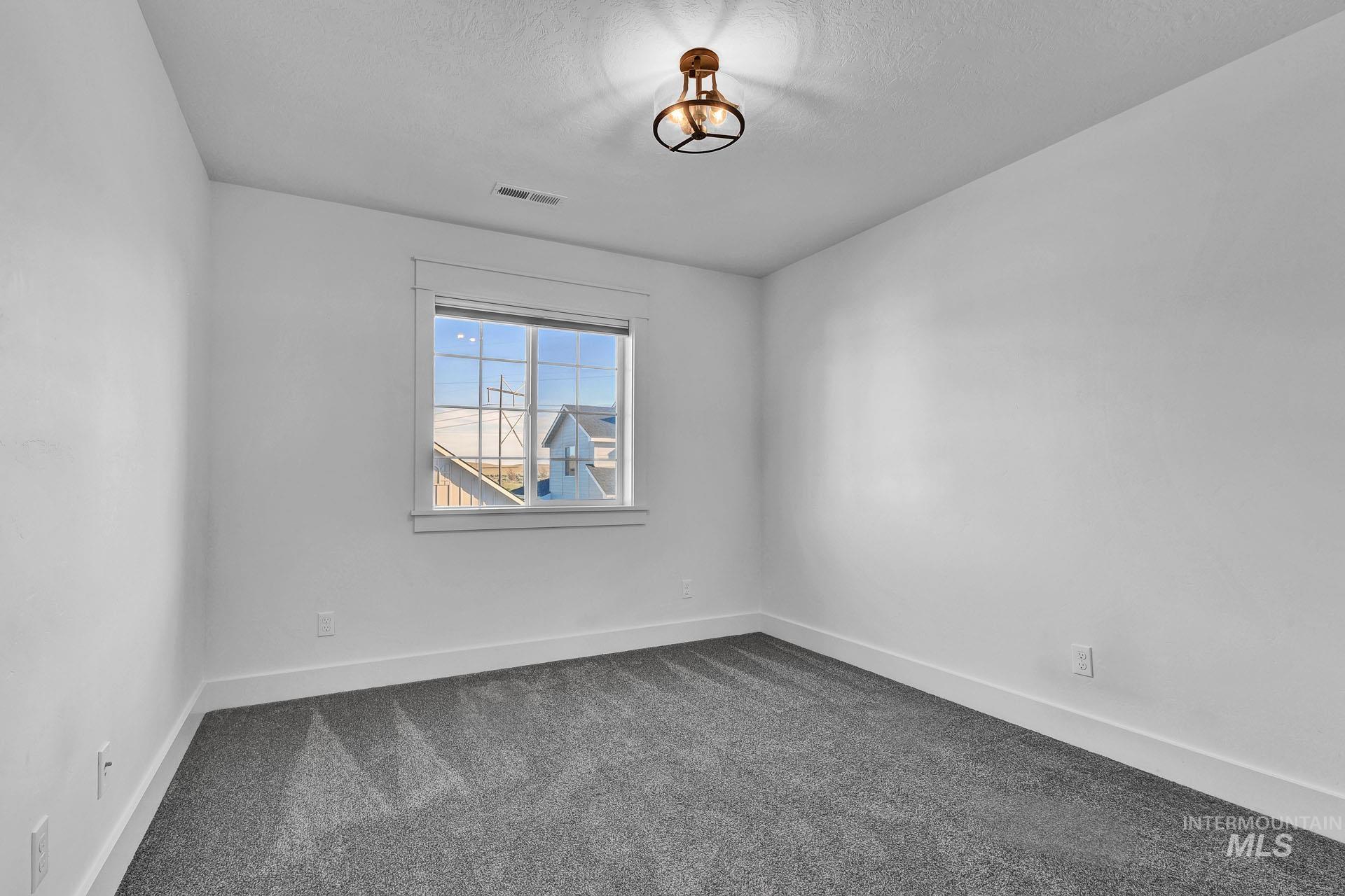 6452 E Bear Ridge Street