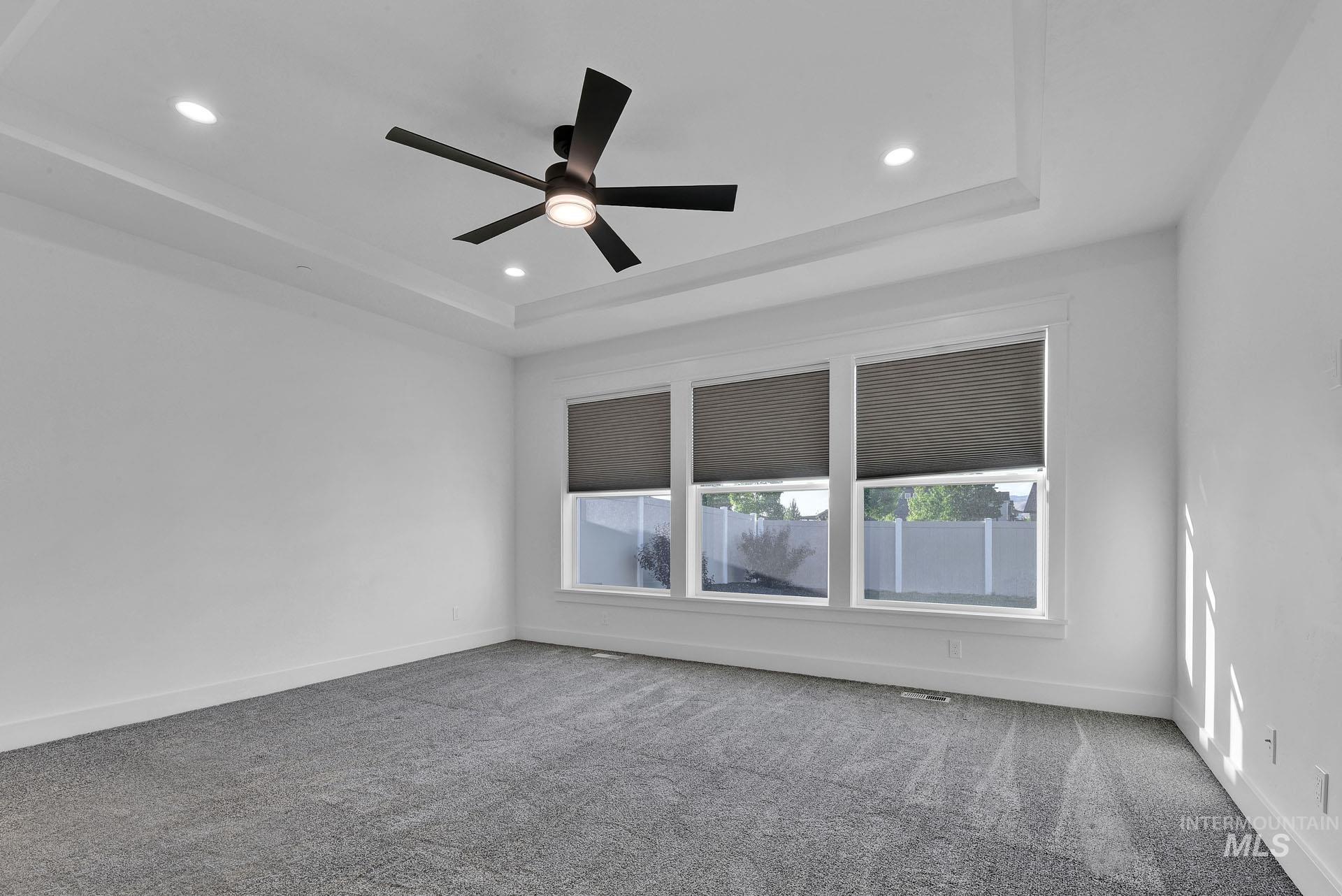 6452 E Bear Ridge Street