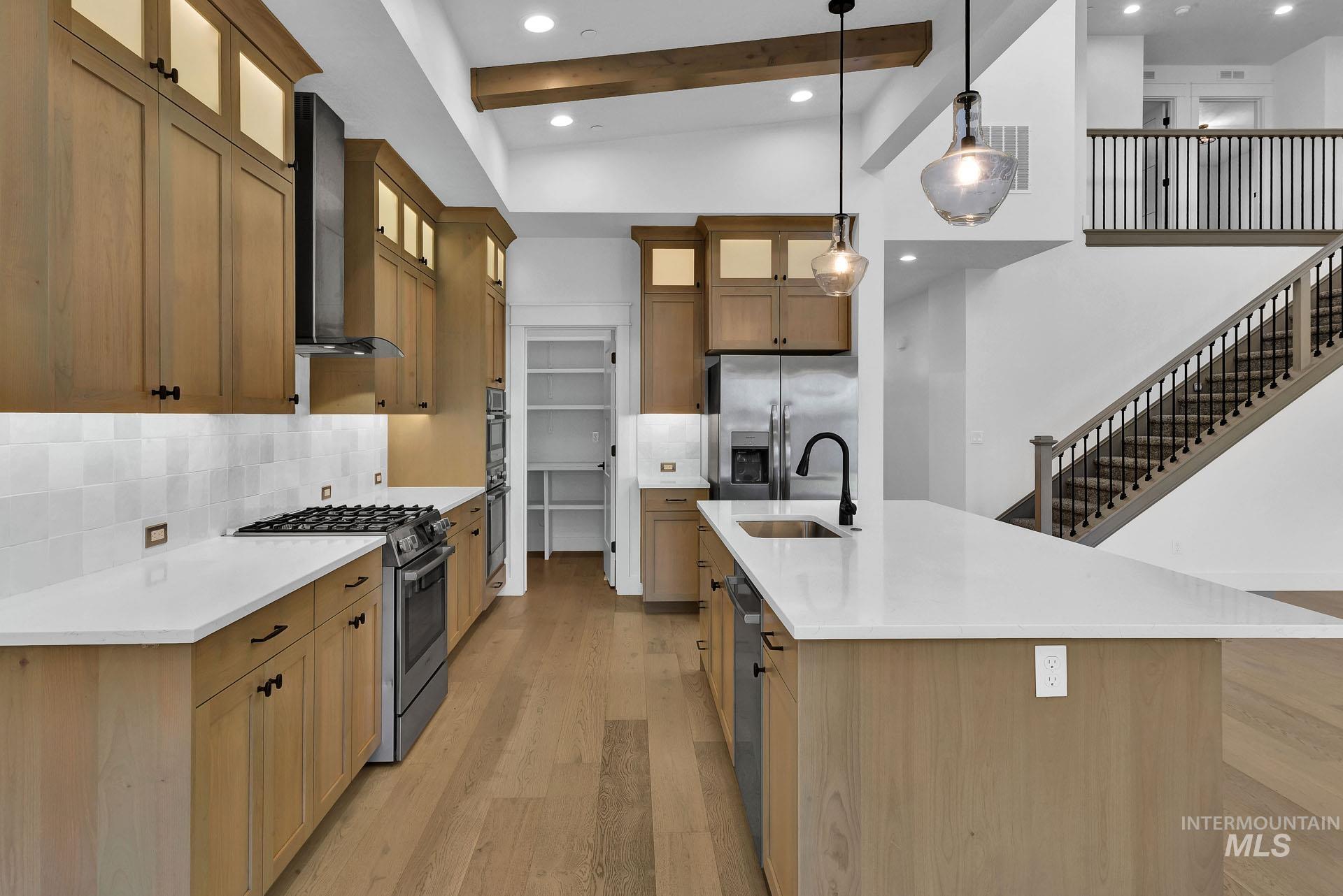 6452 E Bear Ridge Street