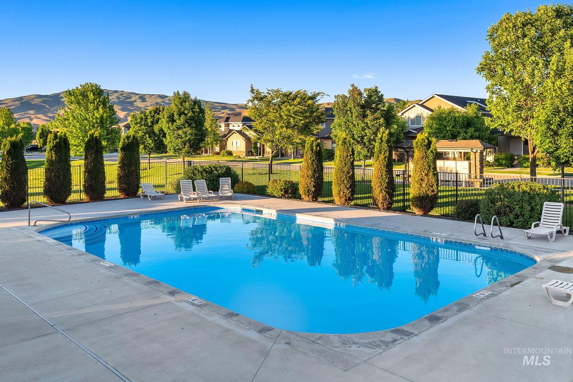 6452 E Bear Ridge Street