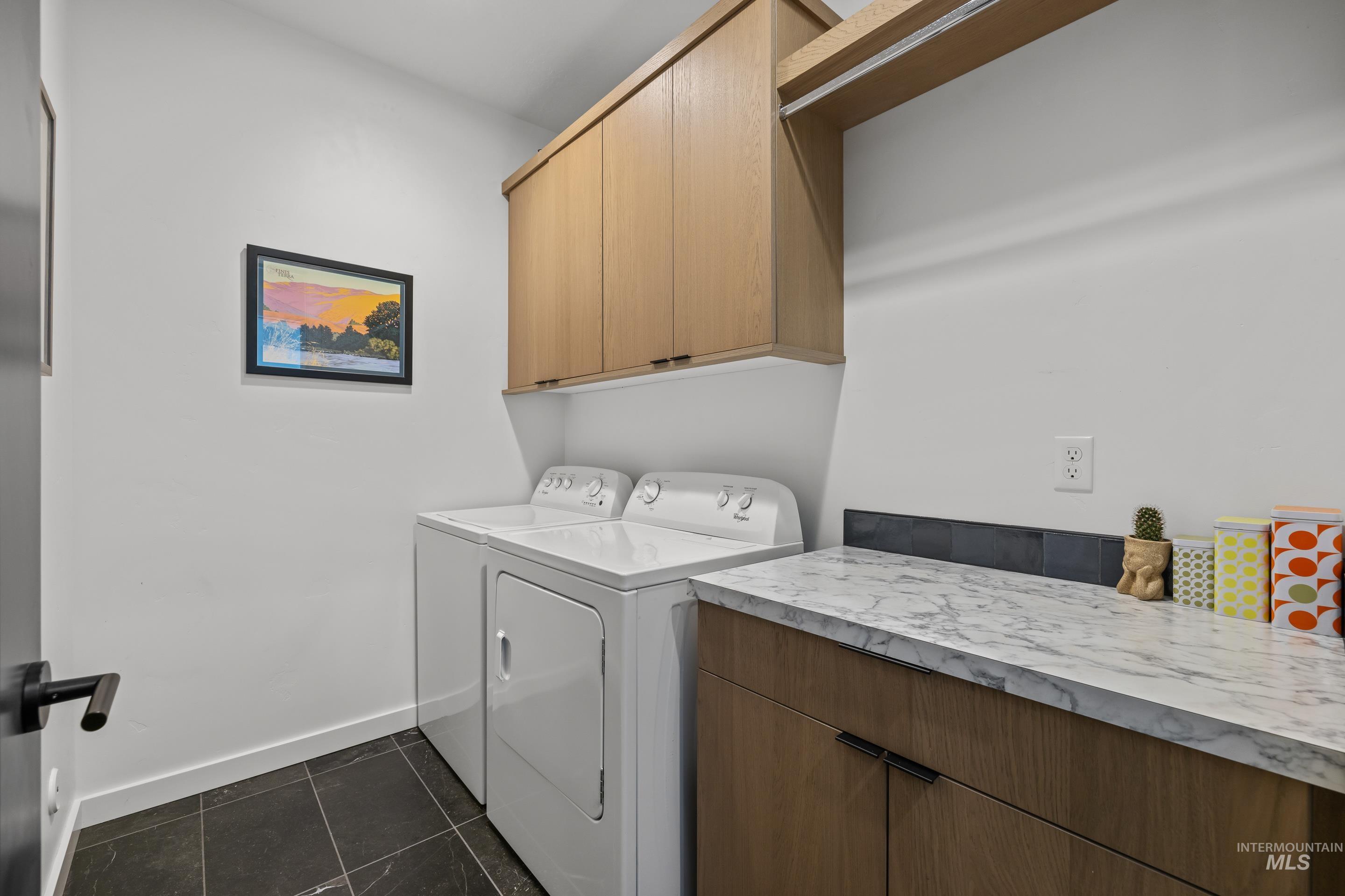 6968 E La Cuesta Street