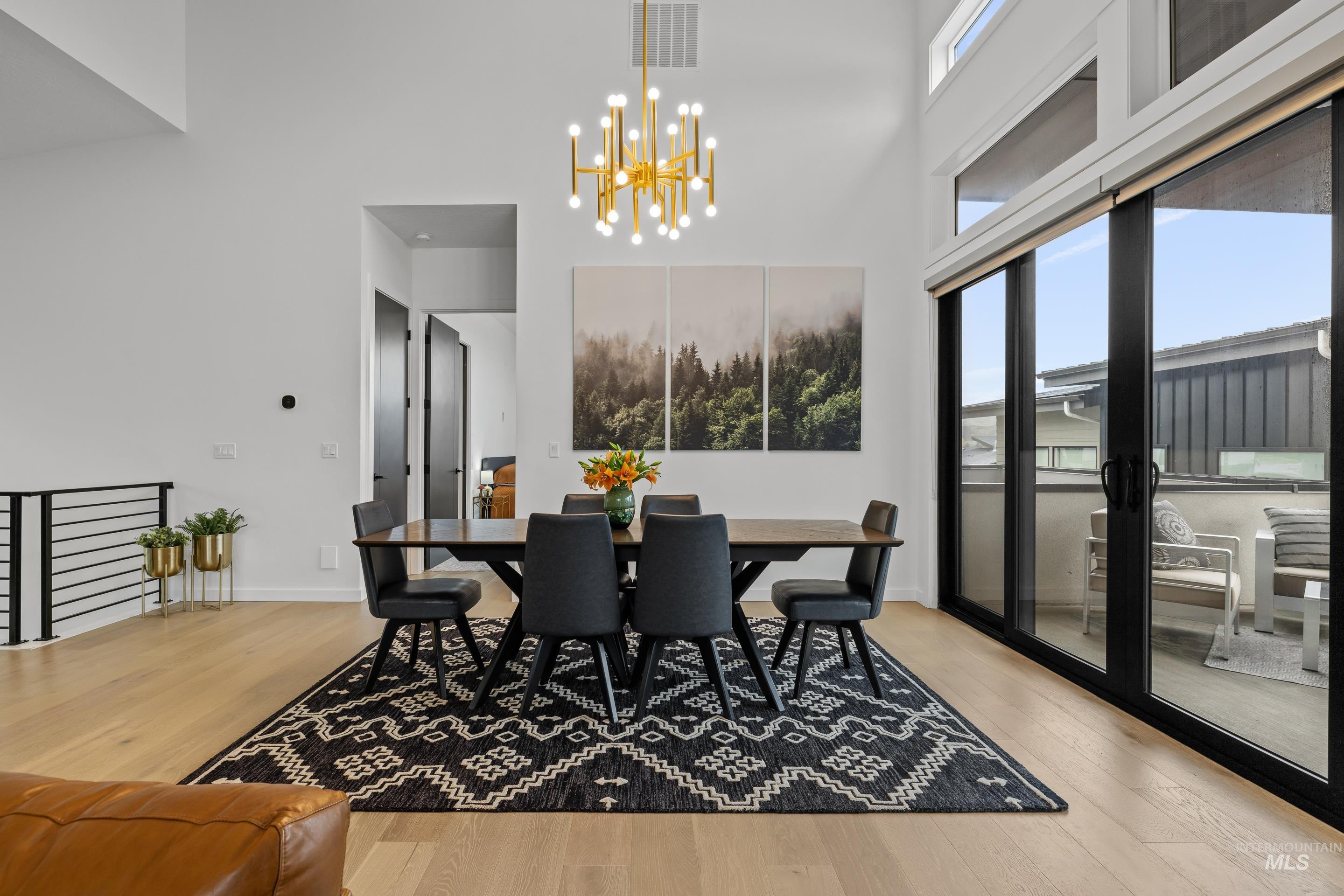 6968 E La Cuesta Street