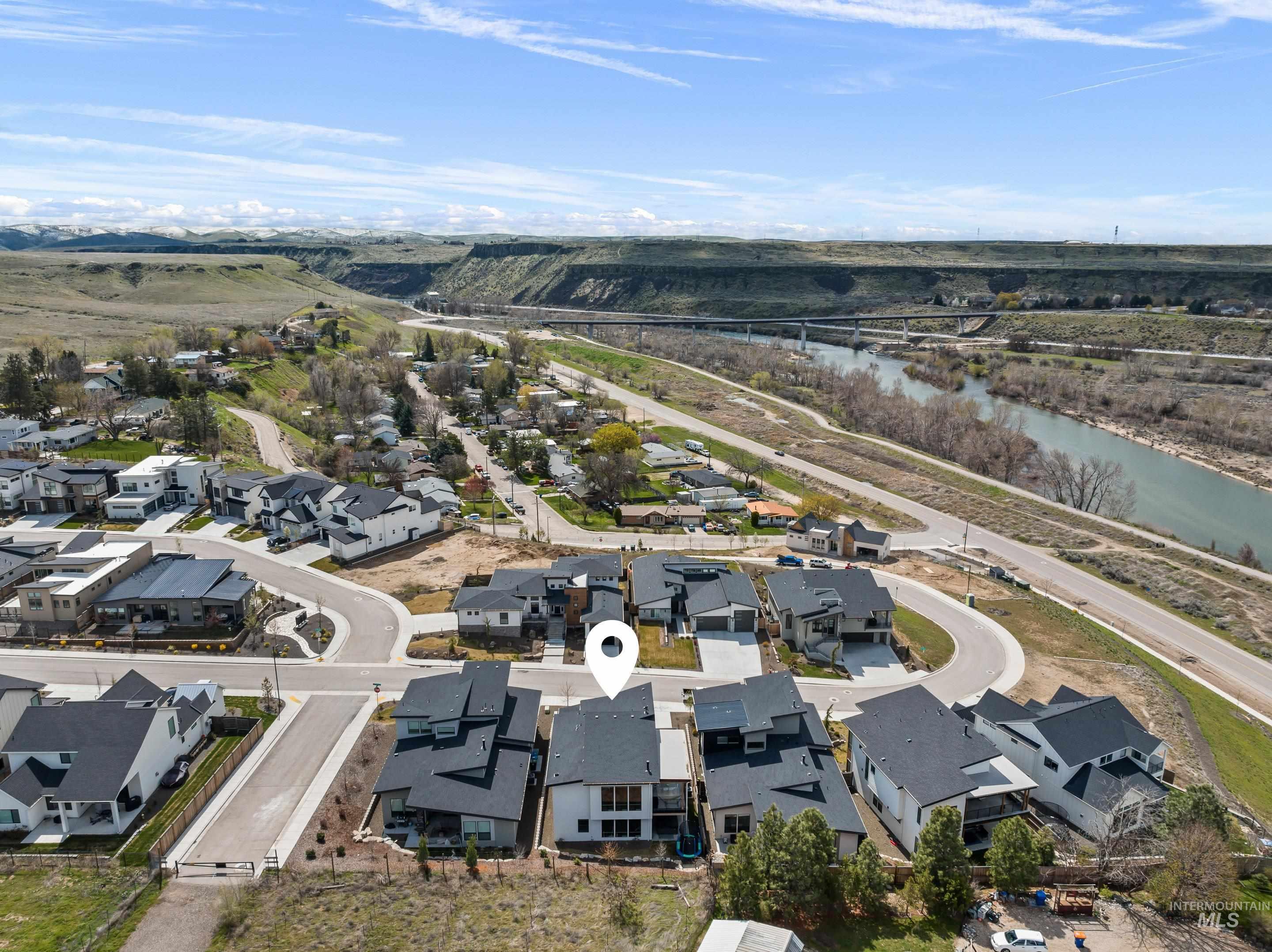 6968 E La Cuesta Street