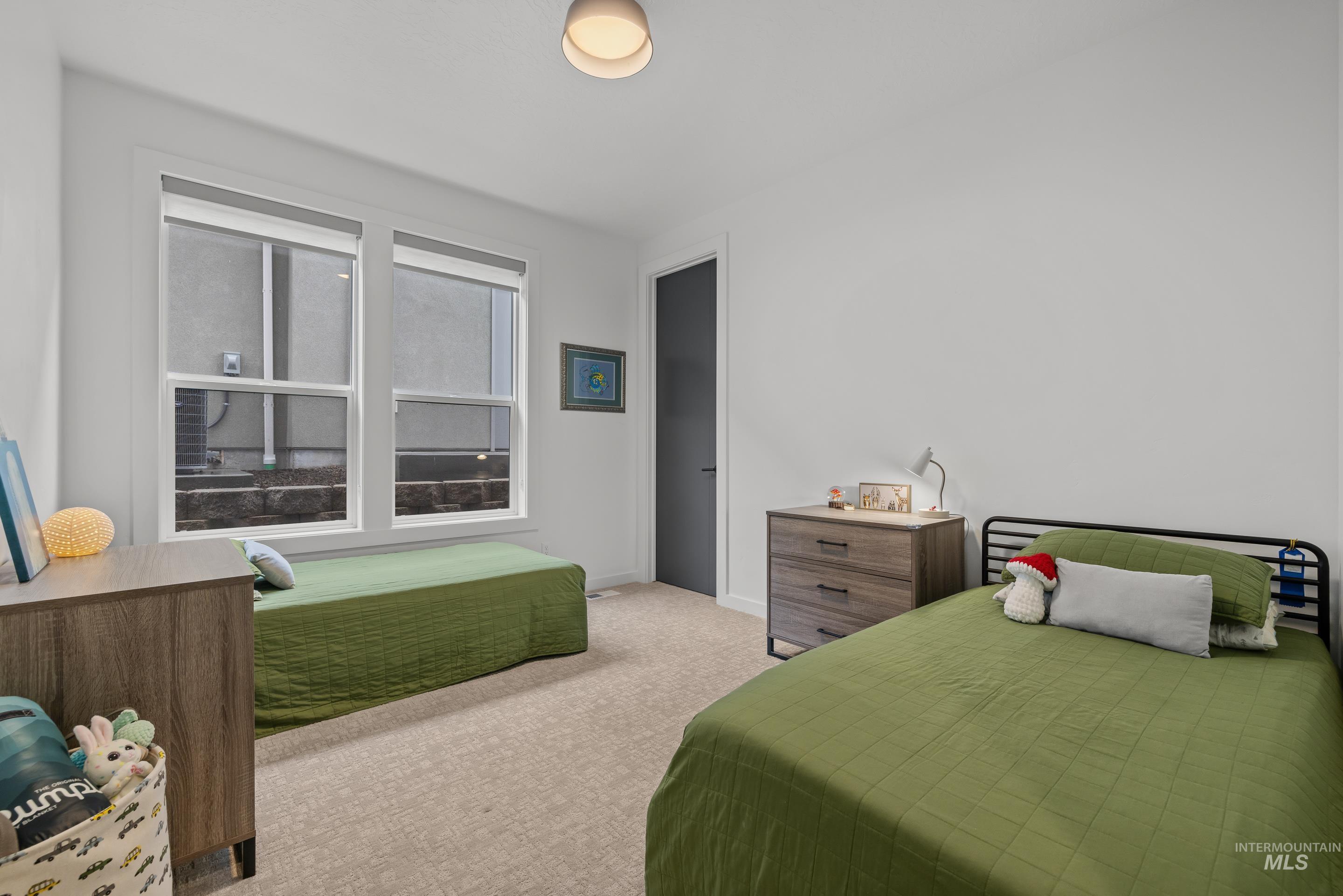 6968 E La Cuesta Street