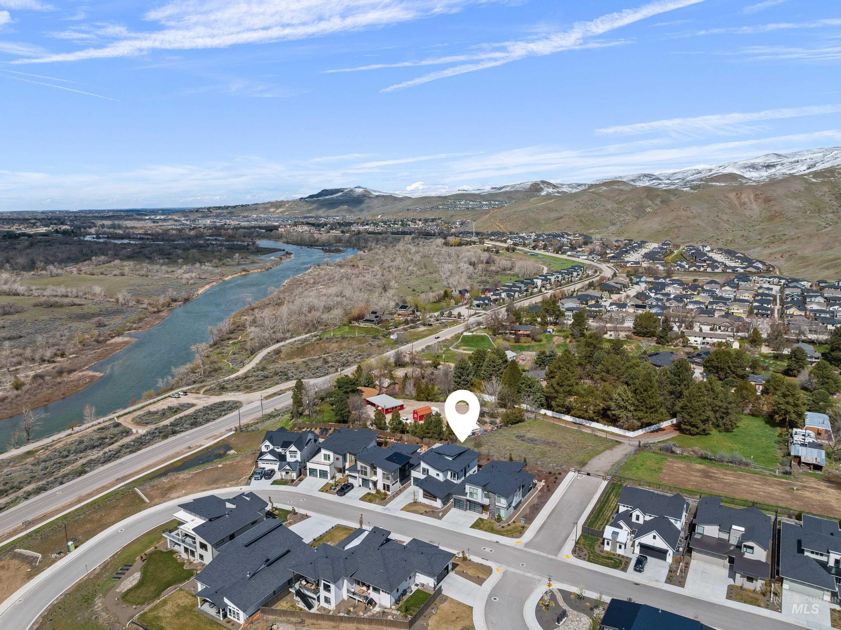 6968 E La Cuesta Street