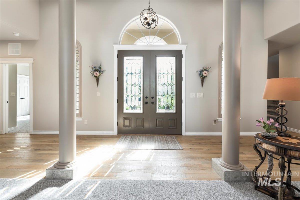 1513 S Willow Lake Pl