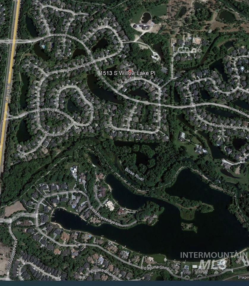 1513 S Willow Lake Pl