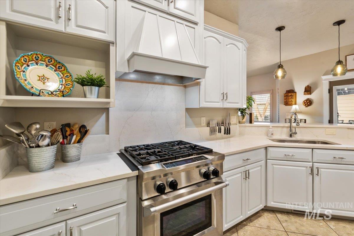 1513 S Willow Lake Pl