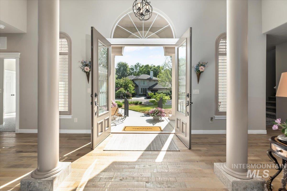 1513 S Willow Lake Pl