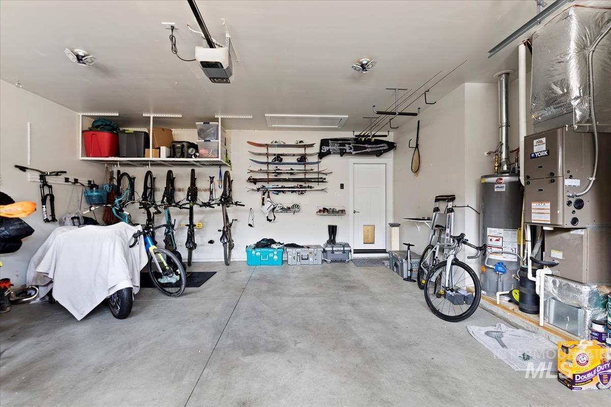 2459 N Birchgrove Ln