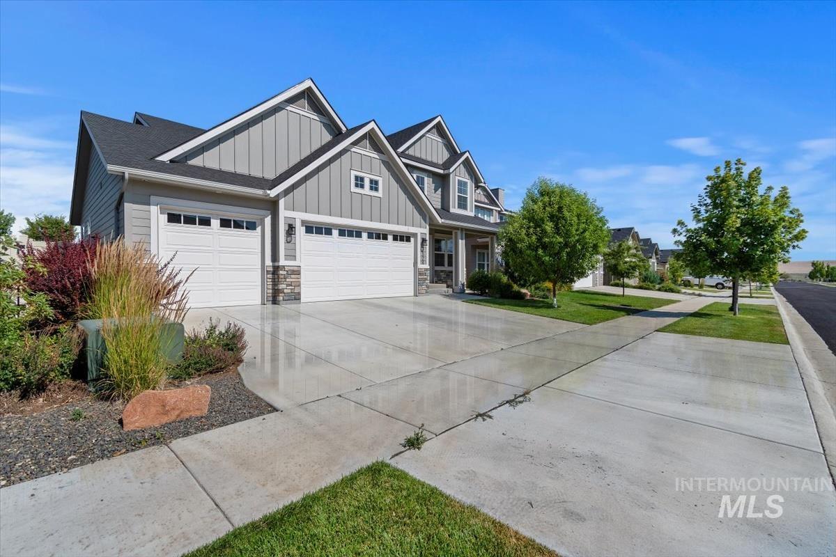 7524 S Wagons West Ave