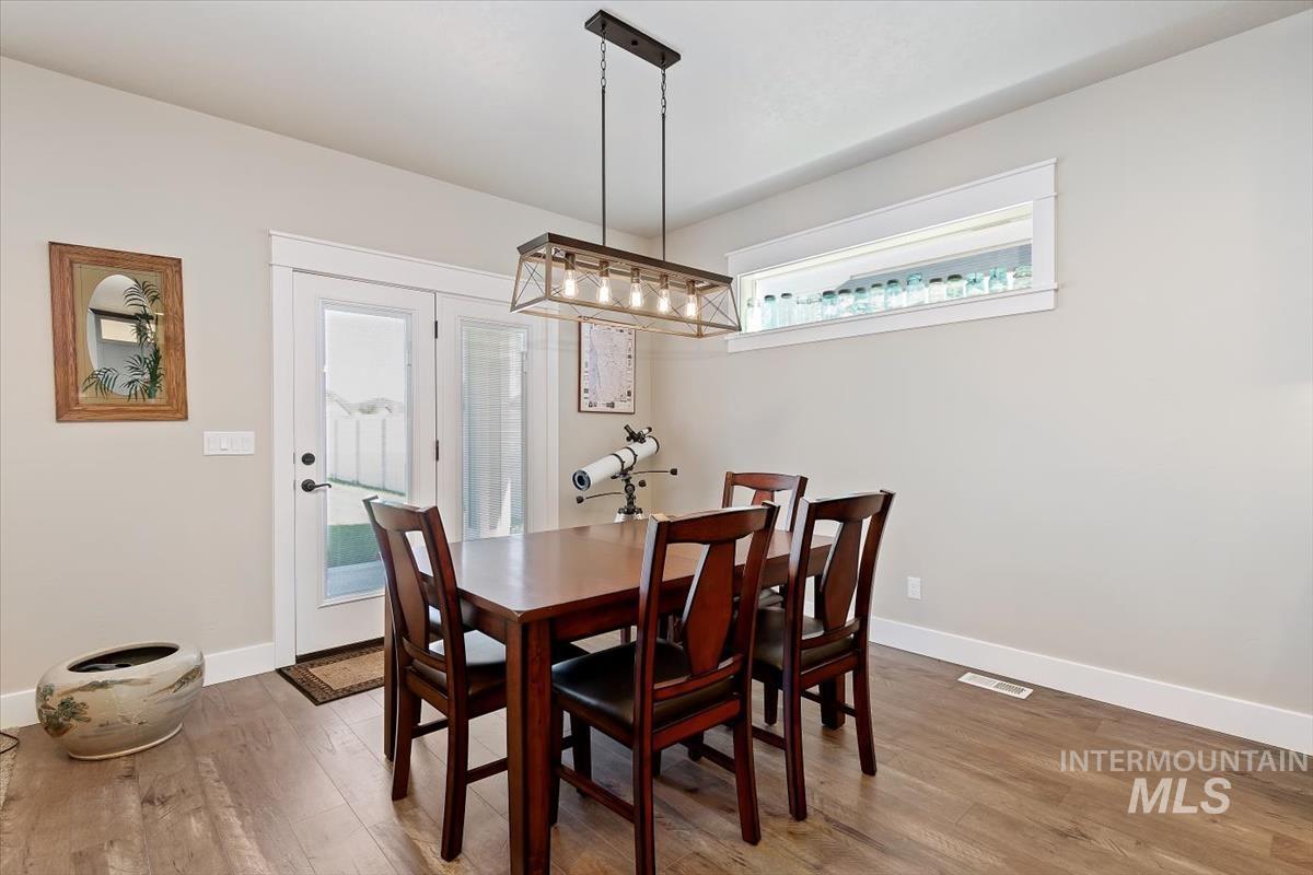 7524 S Wagons West Ave