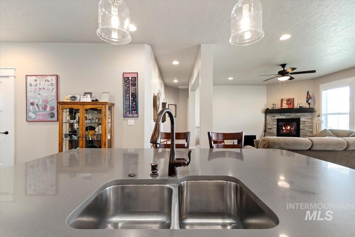 7524 S Wagons West Ave