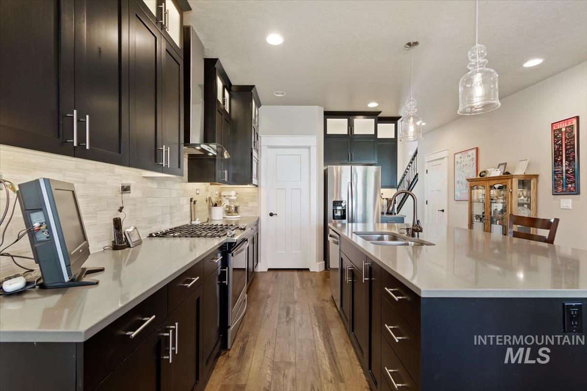 7524 S Wagons West Ave