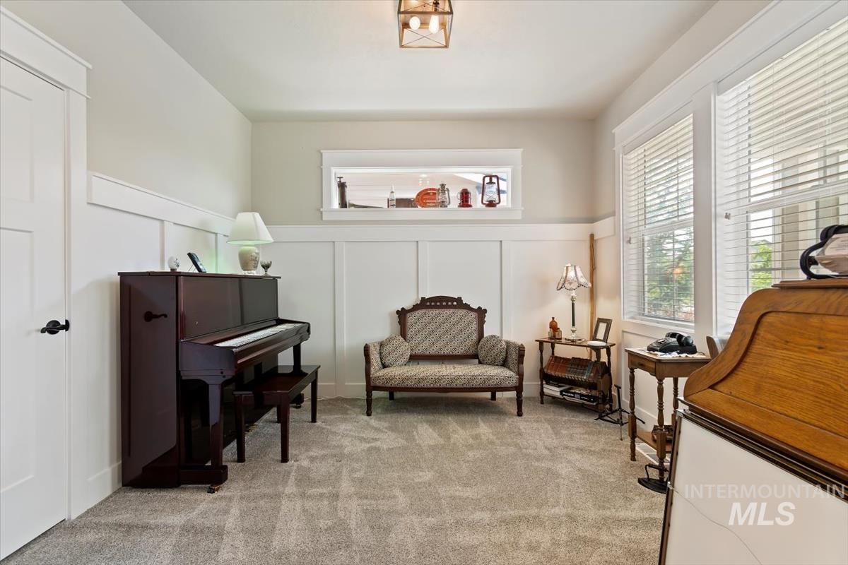 7524 S Wagons West Ave