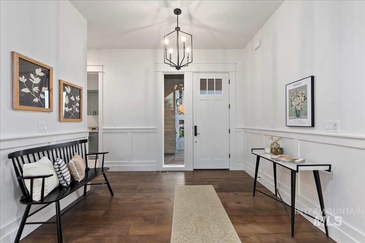 7231 E Merlin Hawk Ct