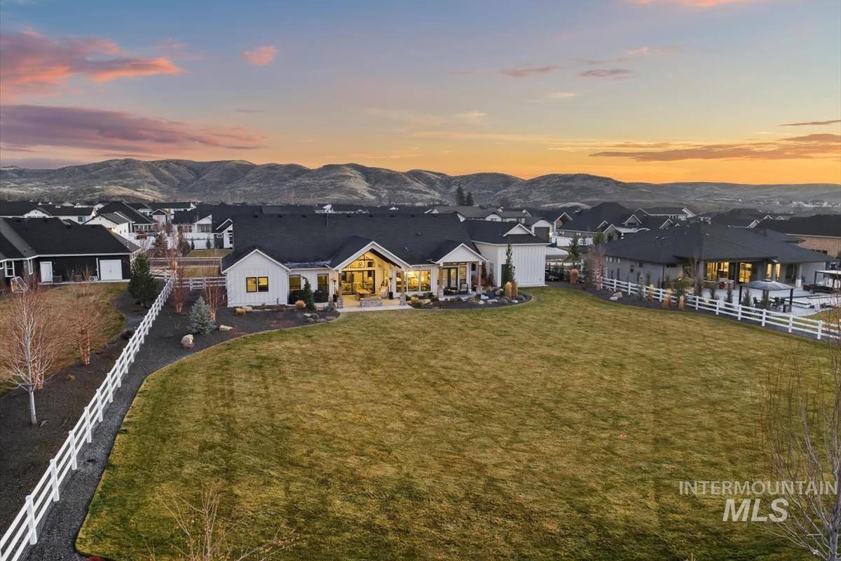 8356 W Mirror Pond Dr