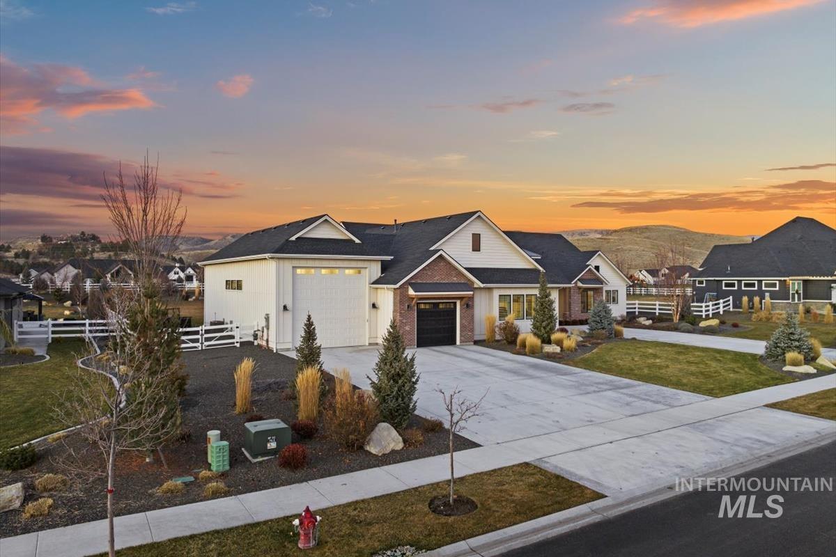 8356 W Mirror Pond Dr