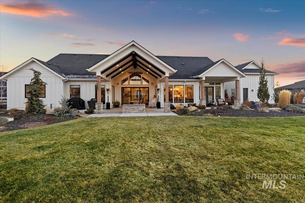 8356 W Mirror Pond Dr