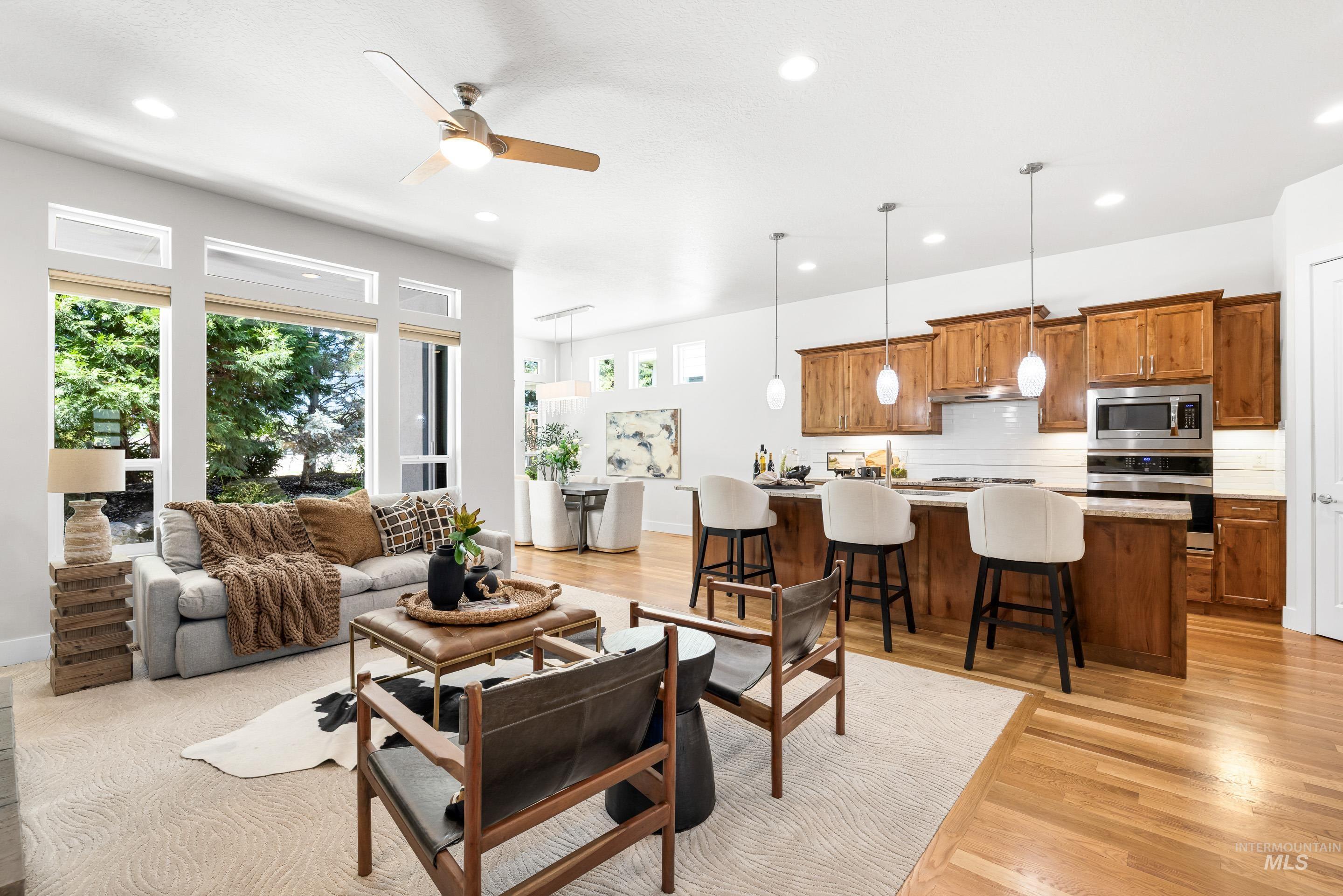 2481 S Creek Pointe Ln