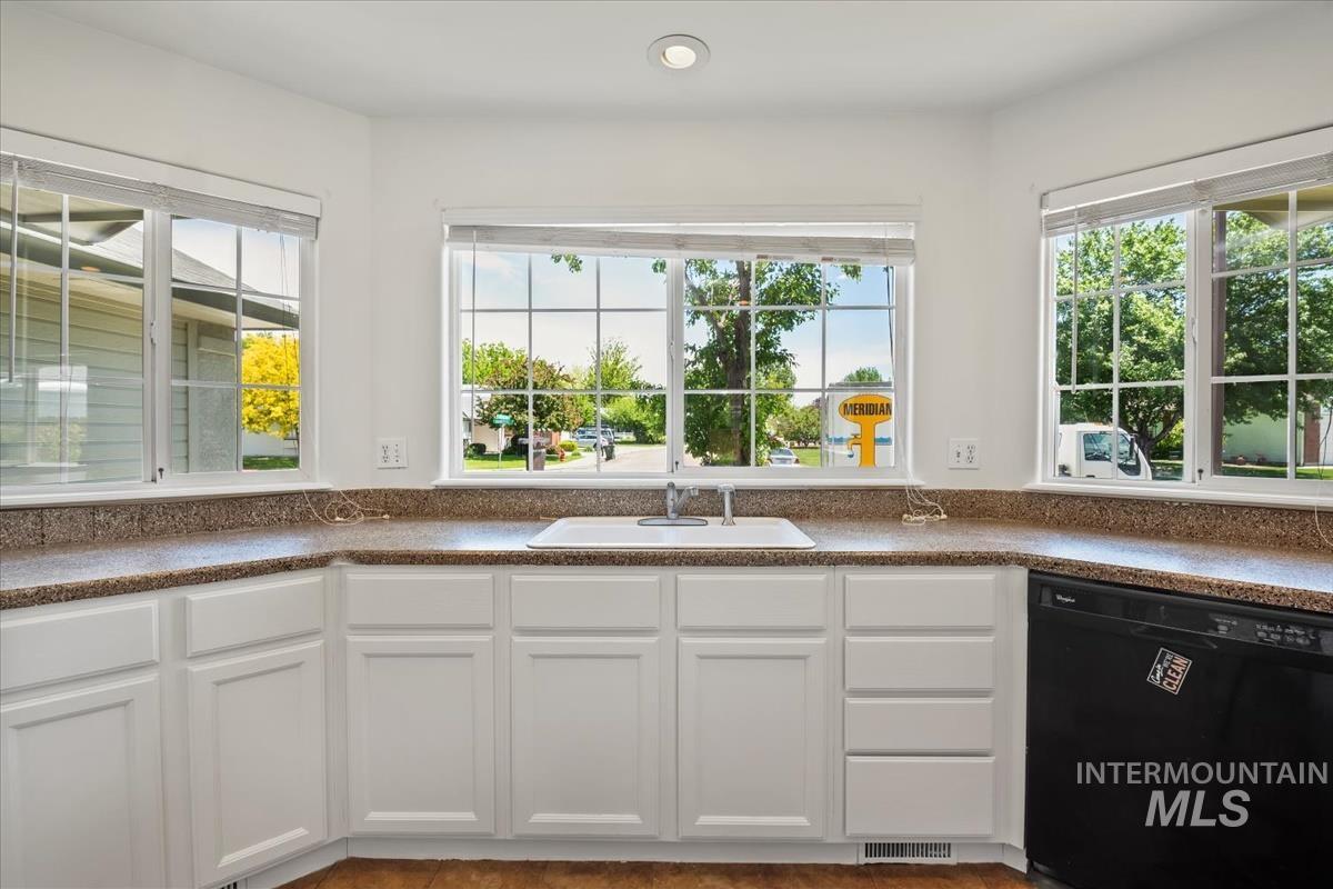 2969 N Quarrystone Way