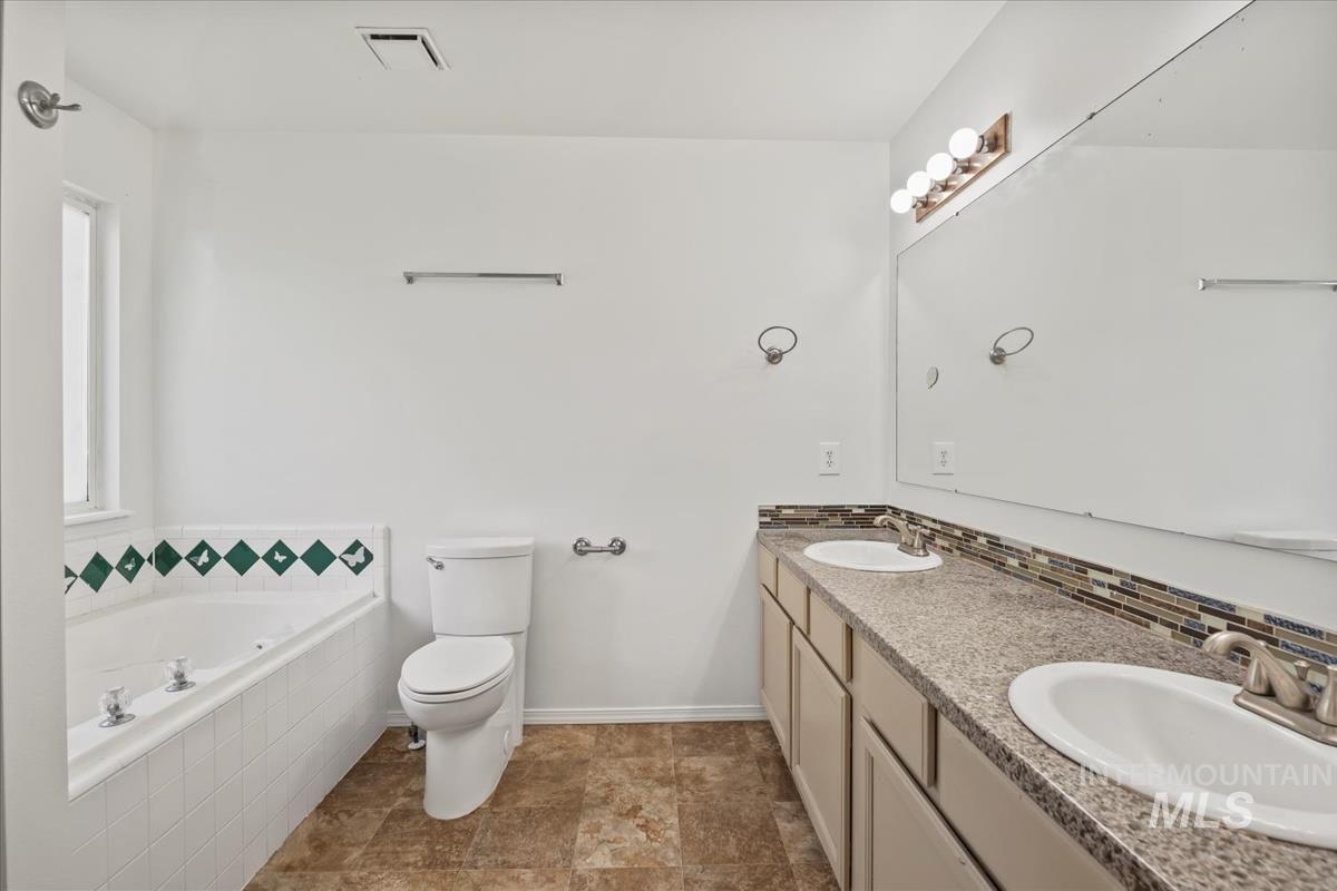 2969 N Quarrystone Way