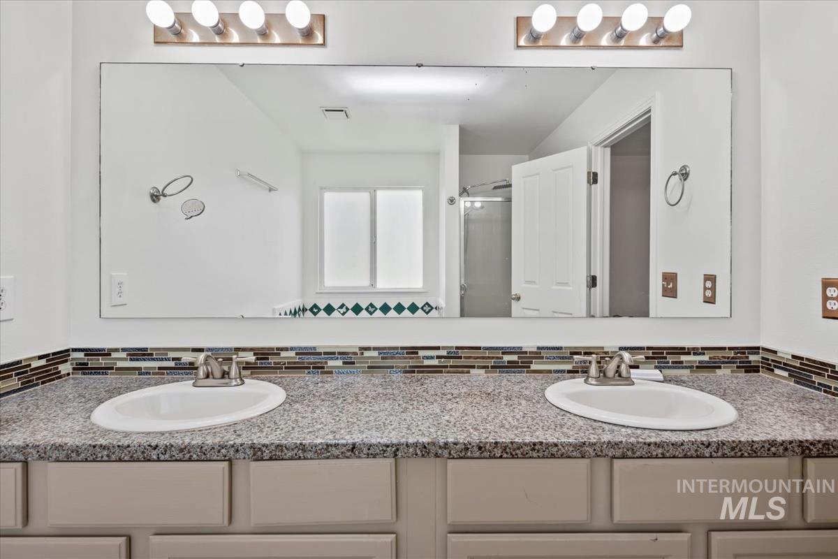 2969 N Quarrystone Way