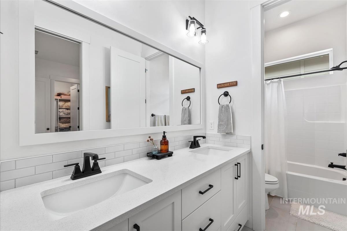 9337 W Sooty Grouse Ct