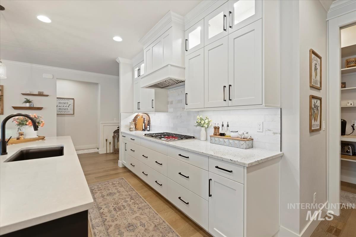 4696 N Legacy Woods Pl