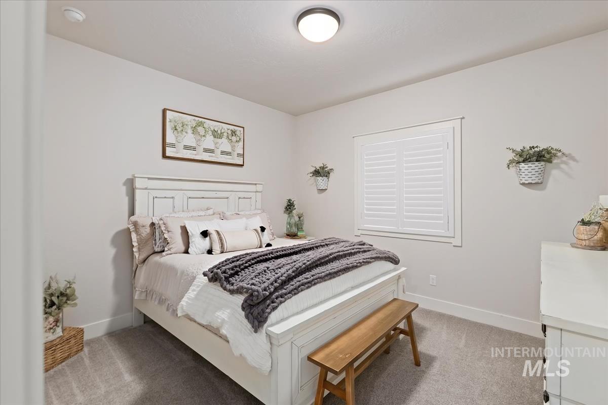 4696 N Legacy Woods Pl