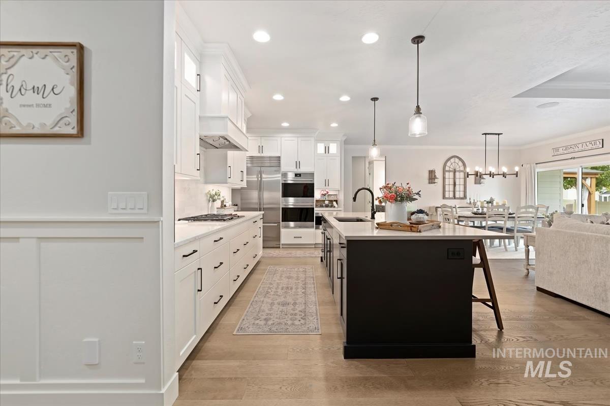 4696 N Legacy Woods Pl