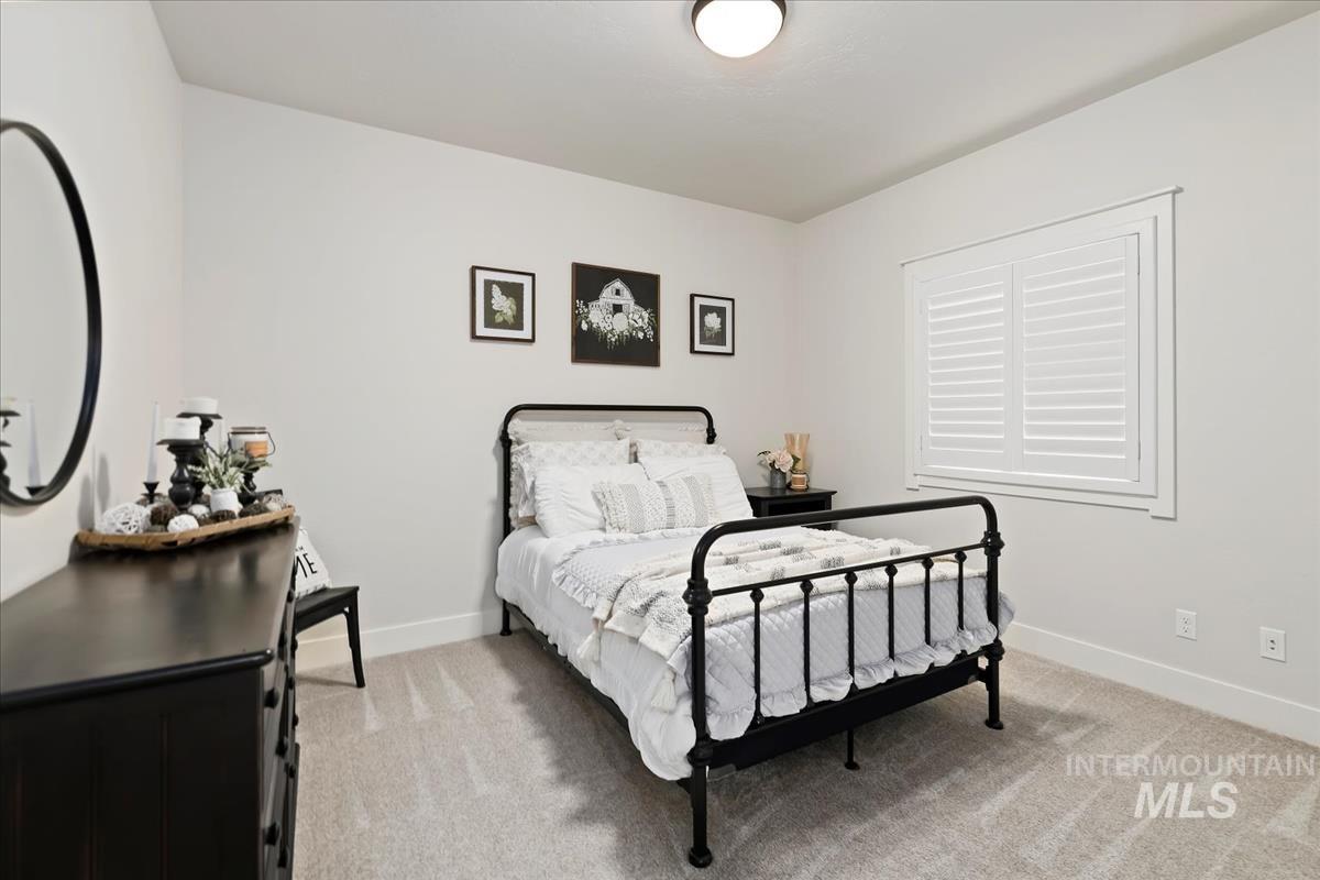 4696 N Legacy Woods Pl