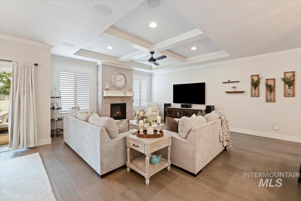 4696 N Legacy Woods Pl