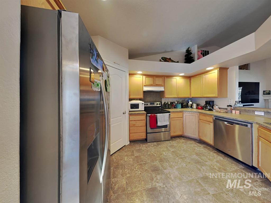 4249 E English Drive