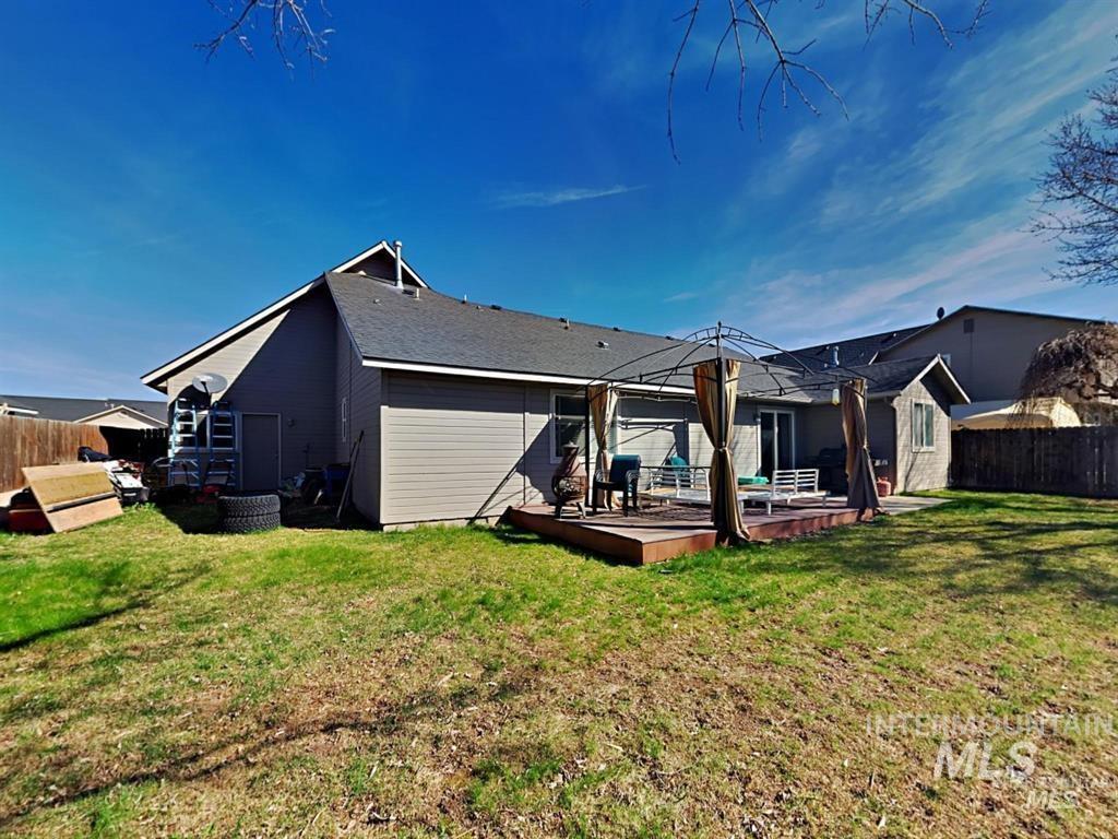 4249 E English Drive