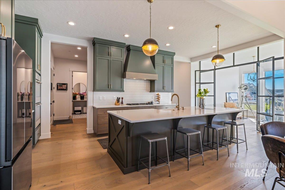 14437 N Woodpecker Avenue