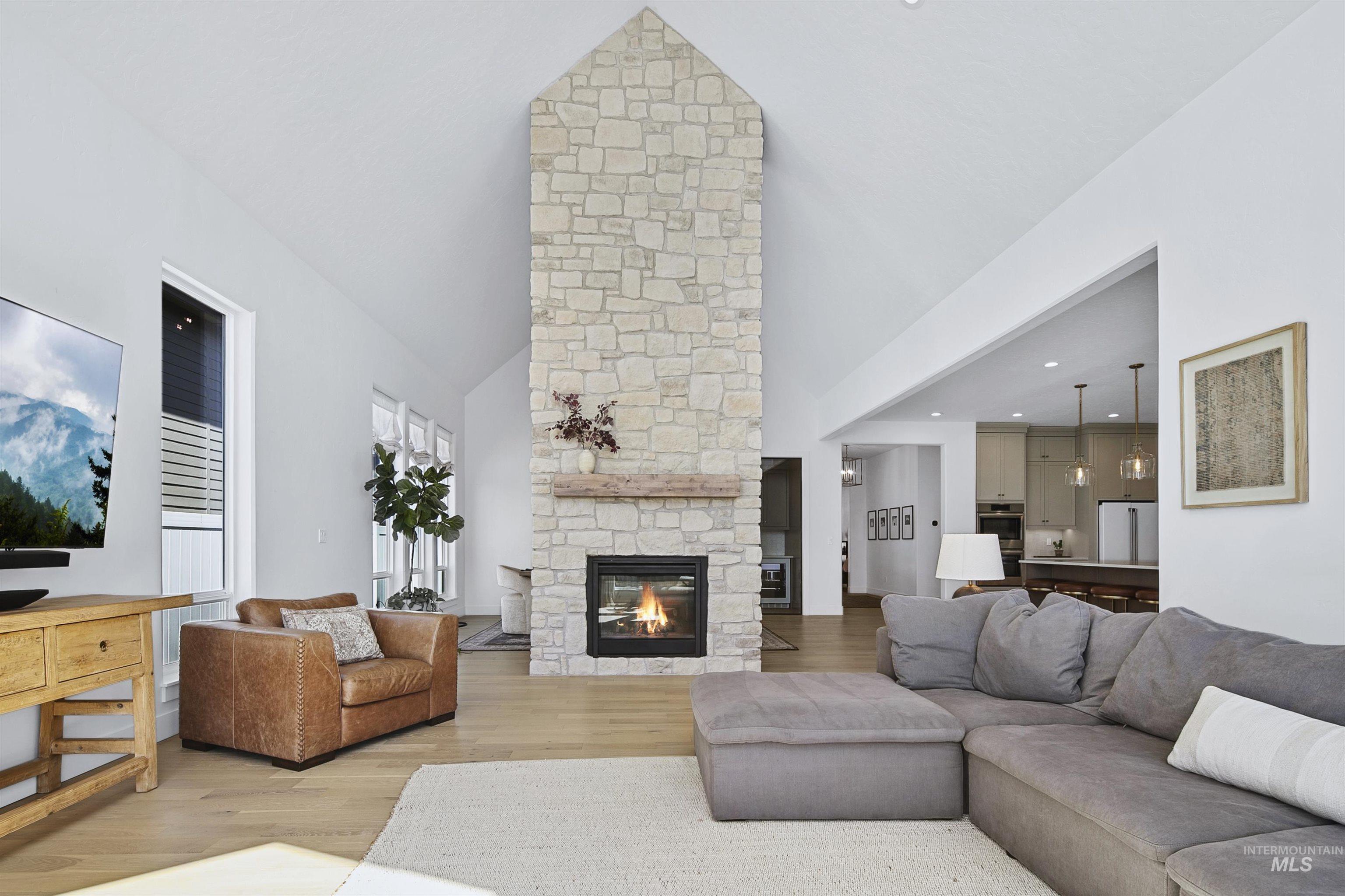 13639 N Ruffed Grouse Way