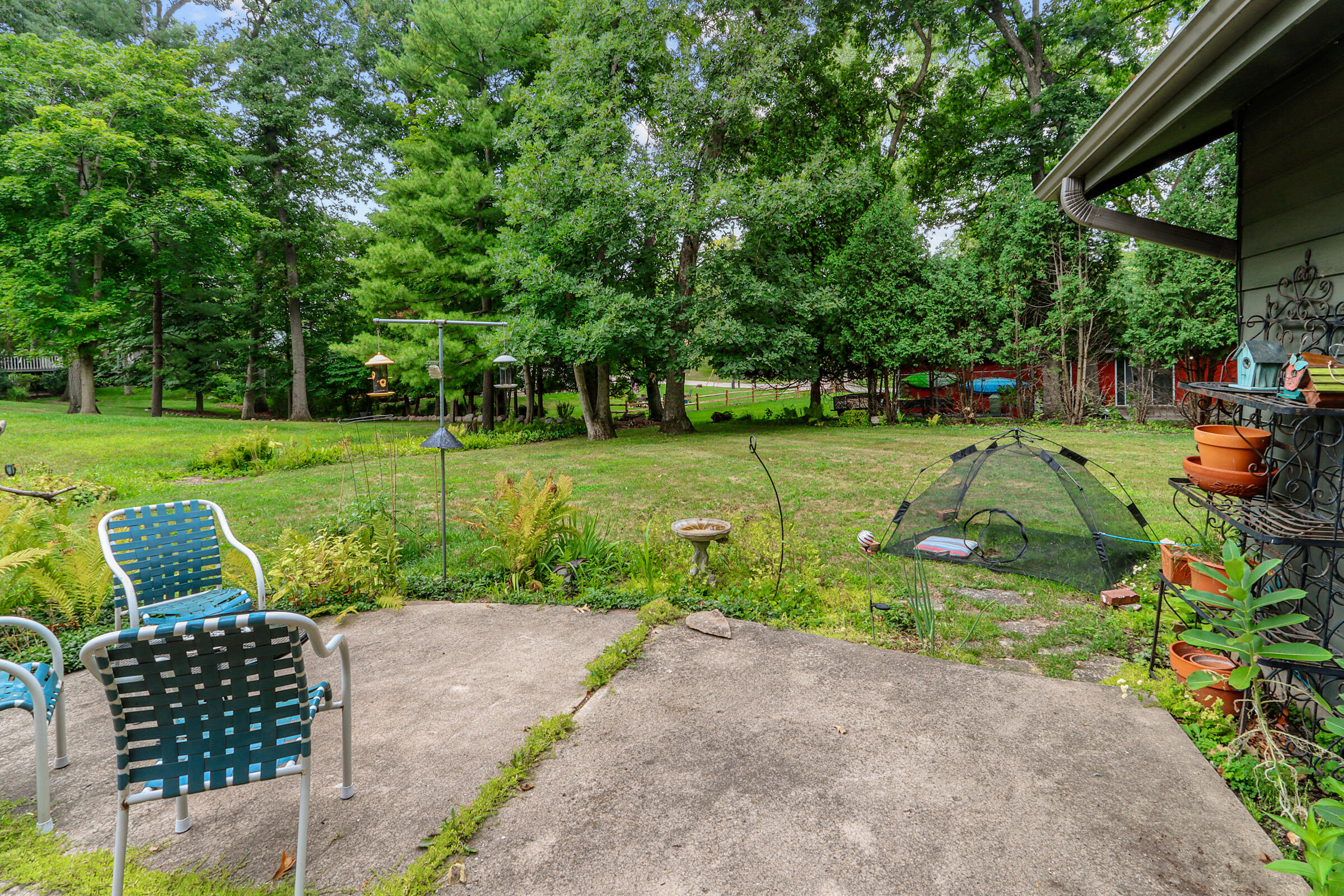 870 Brickley Dr