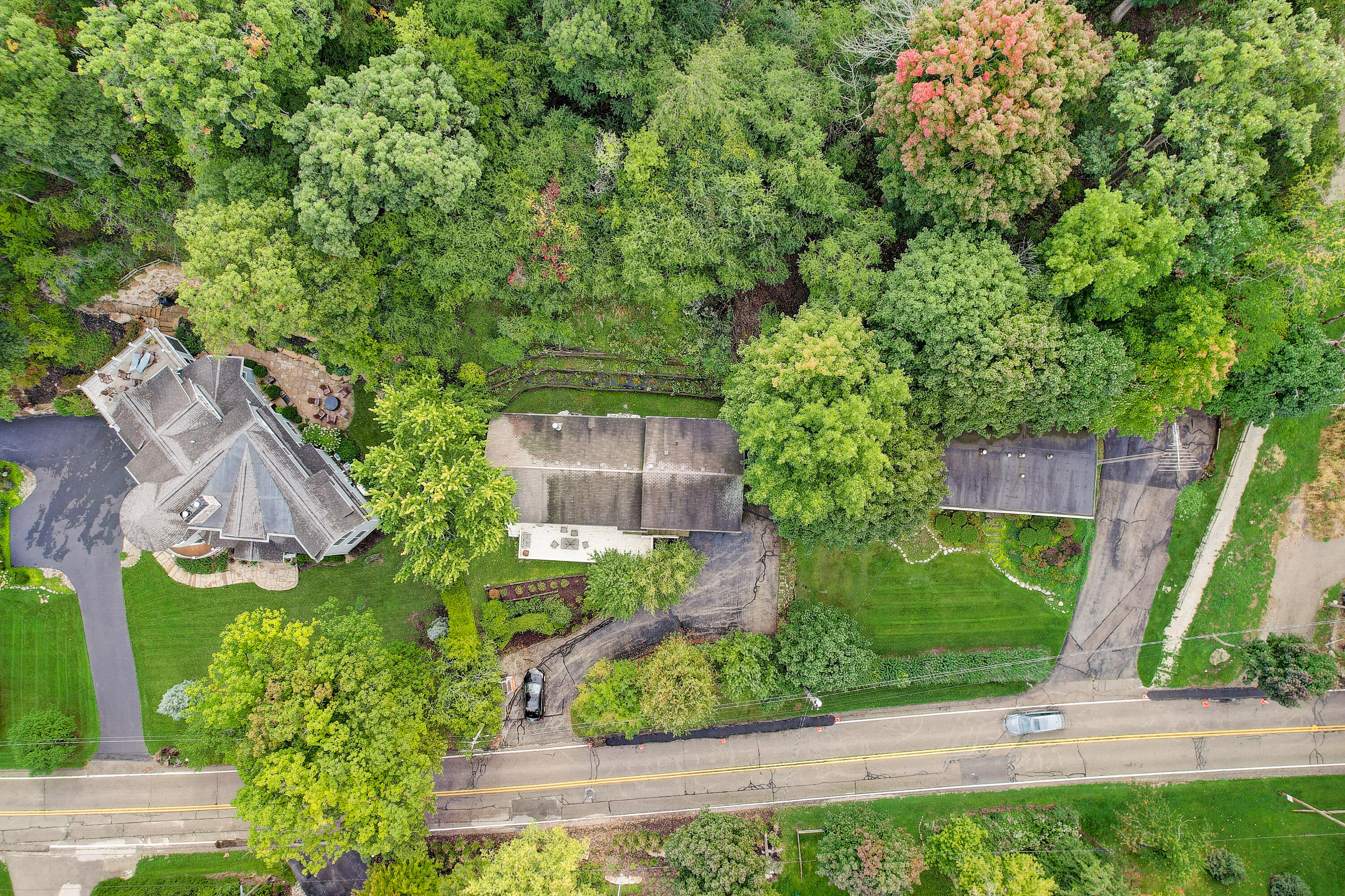 723 Shabbona Dr