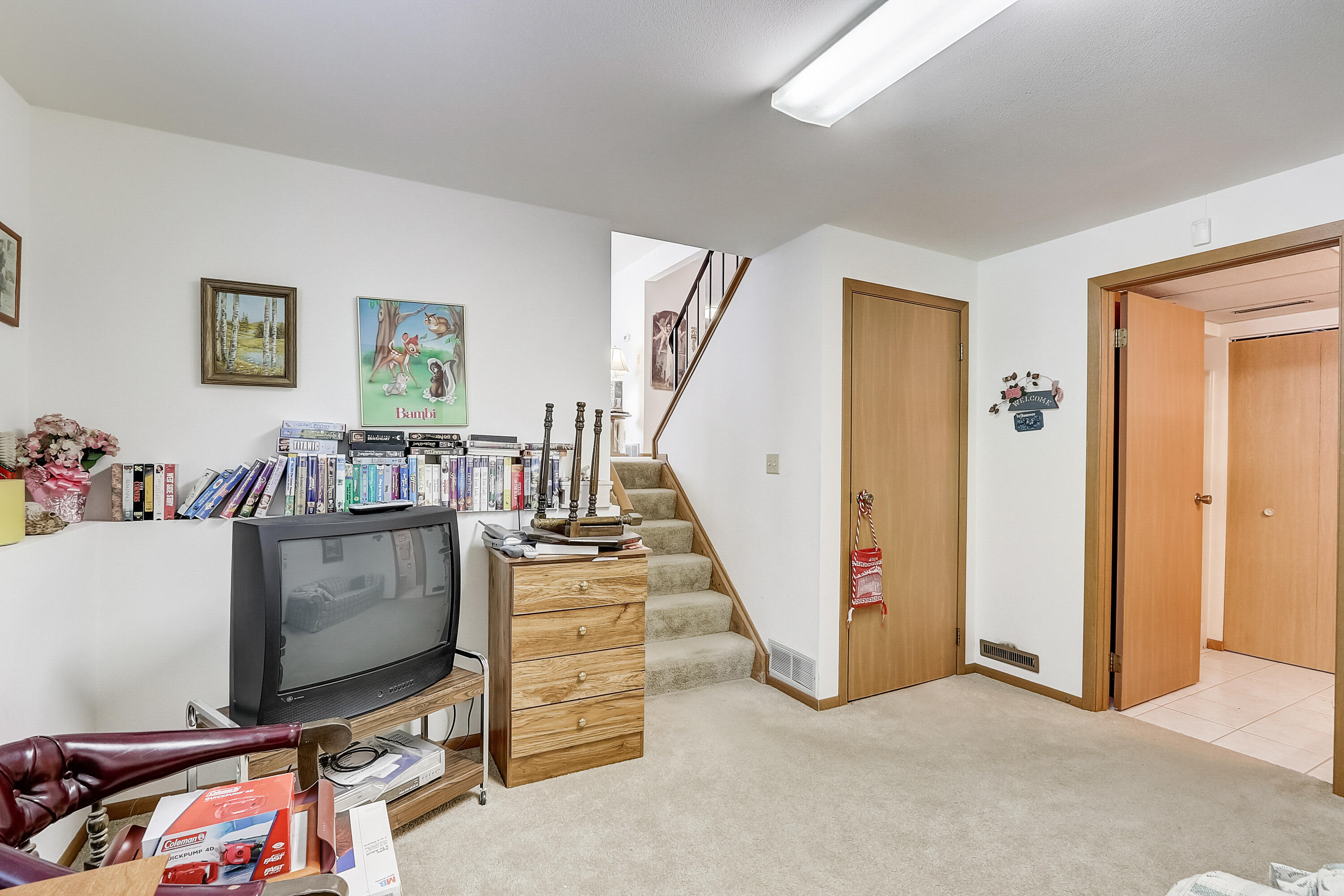 723 Shabbona Dr