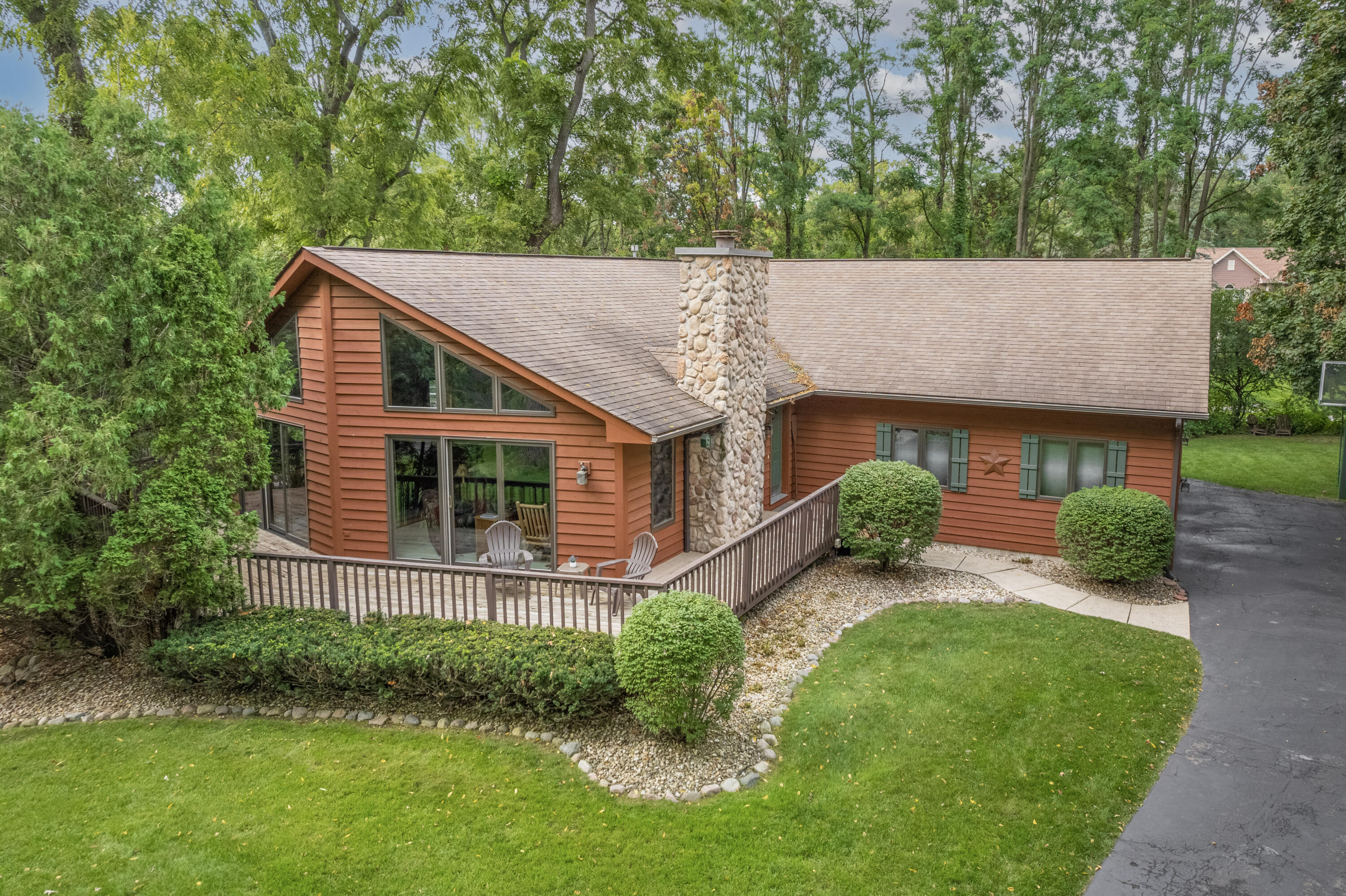 1120 S Lake Shore Dr #33