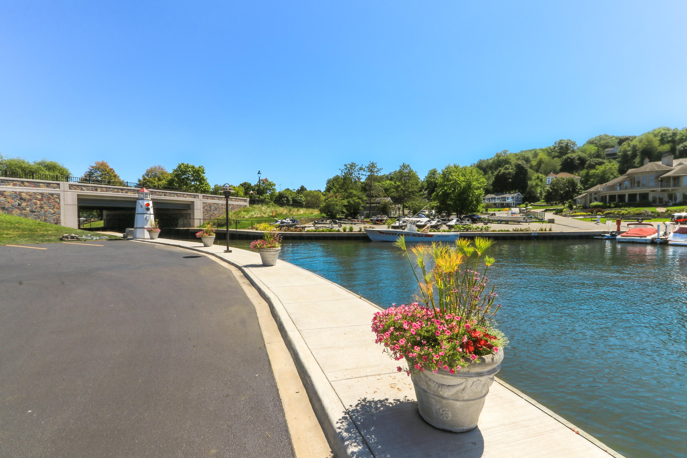 271 Fontana Blvd Docko # 925